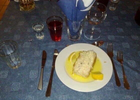 Pappa Yngves fiskpudding med skirat smör.