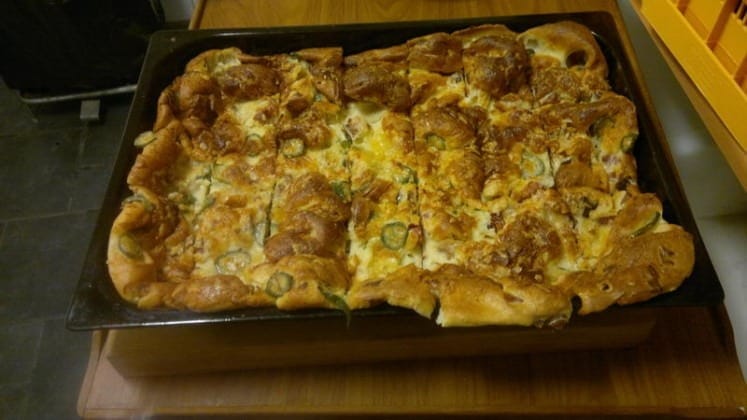 (Oh, this is number one): Ugnspannkaka med fläsk och jalapeño (Öl och en lilling)