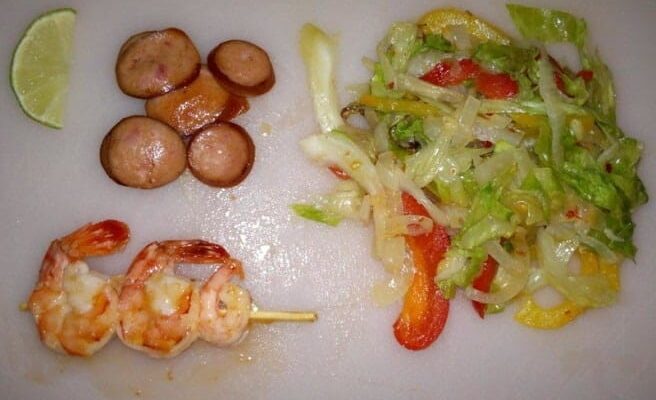 Marinerad scampi på smakfylld bädd.