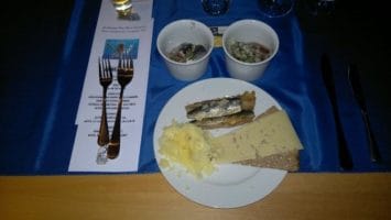Rökt strömming på Köksceremonimästarens vis. Branteviks kryddströmming.  Kryddsill med ingefära, lime och fänkål